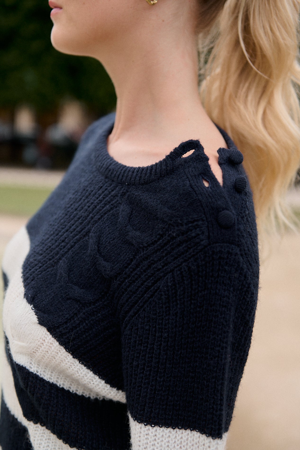LOGAN SWEATER