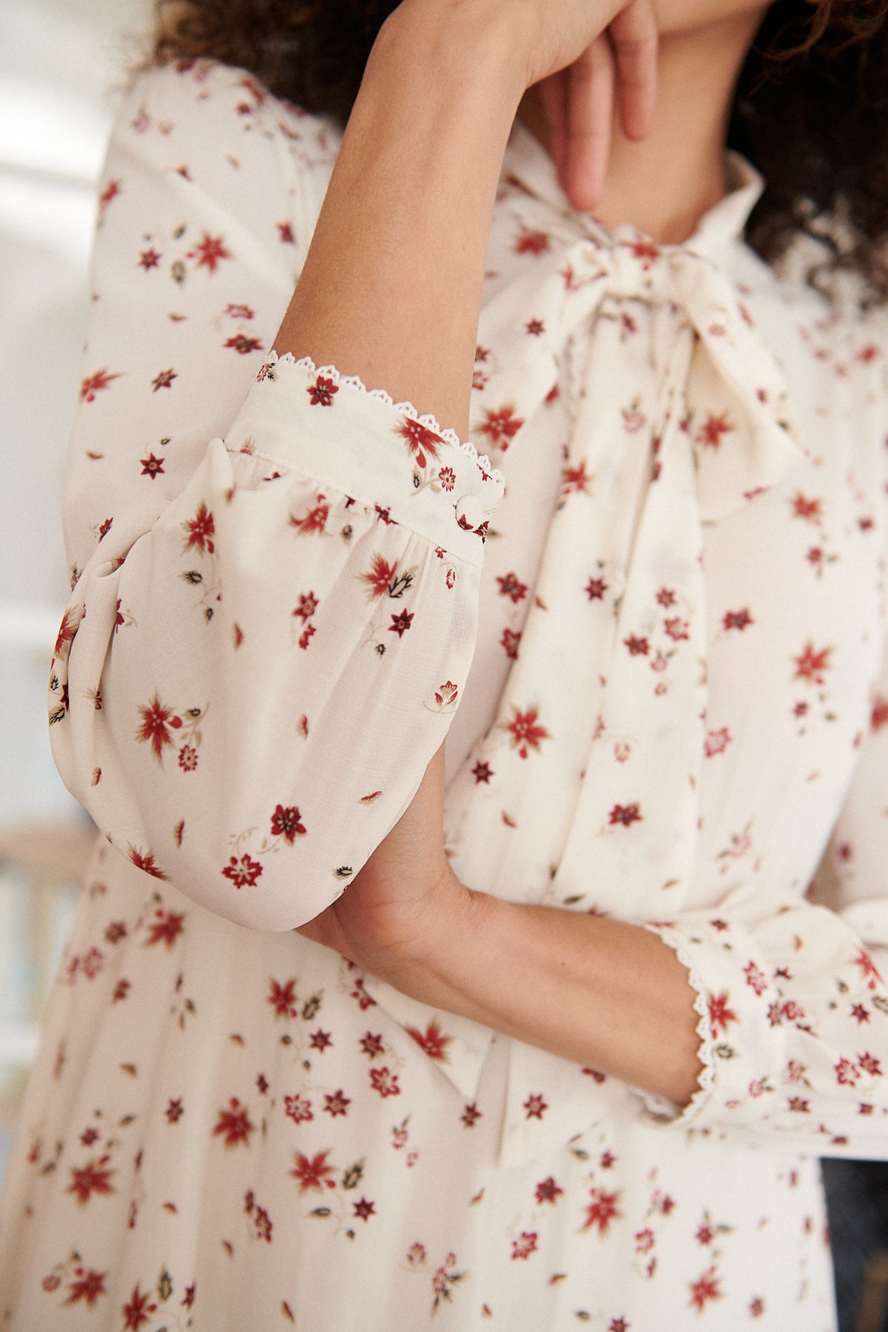 ROBE IZZIE