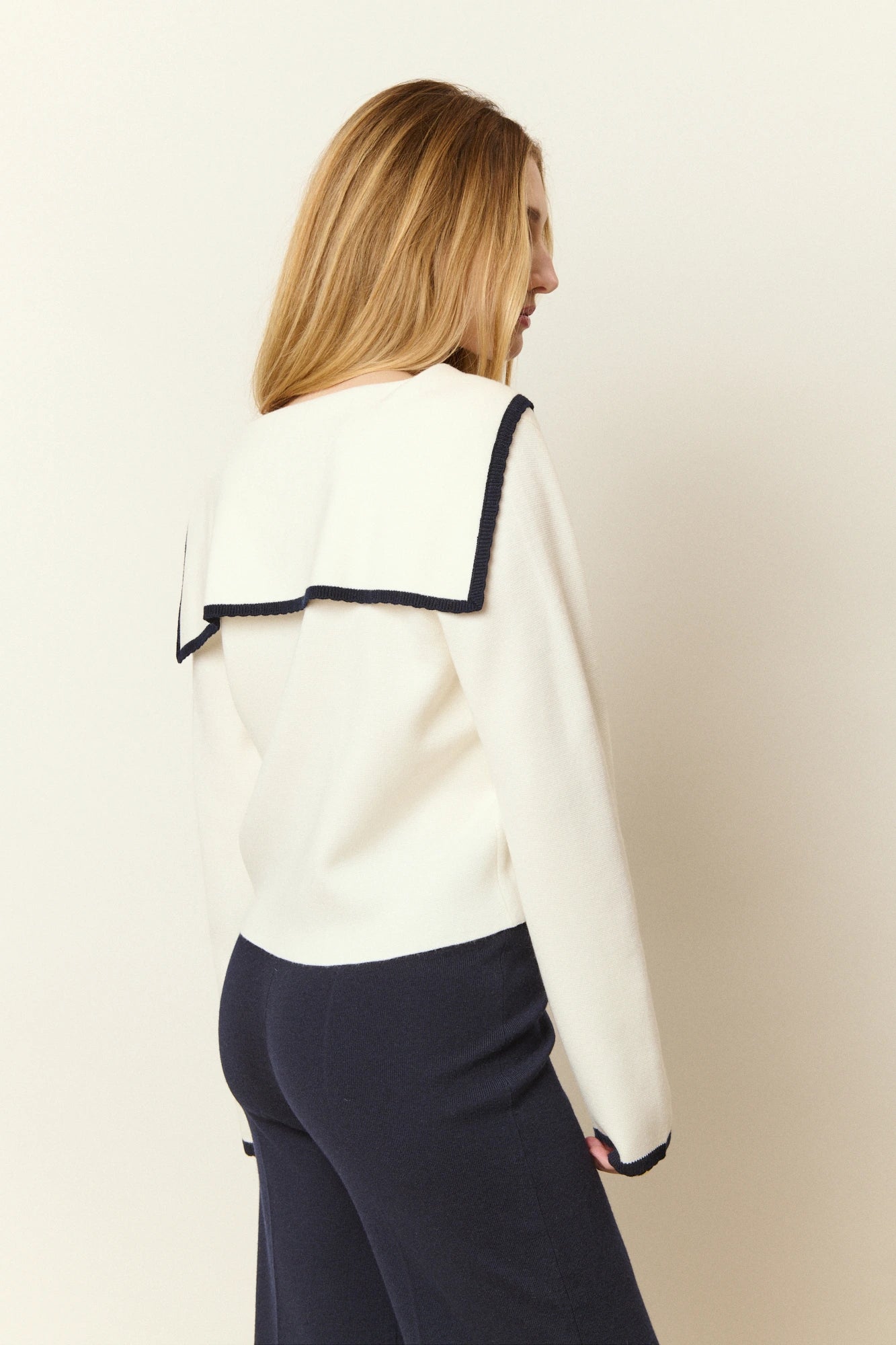 PULL ENORA