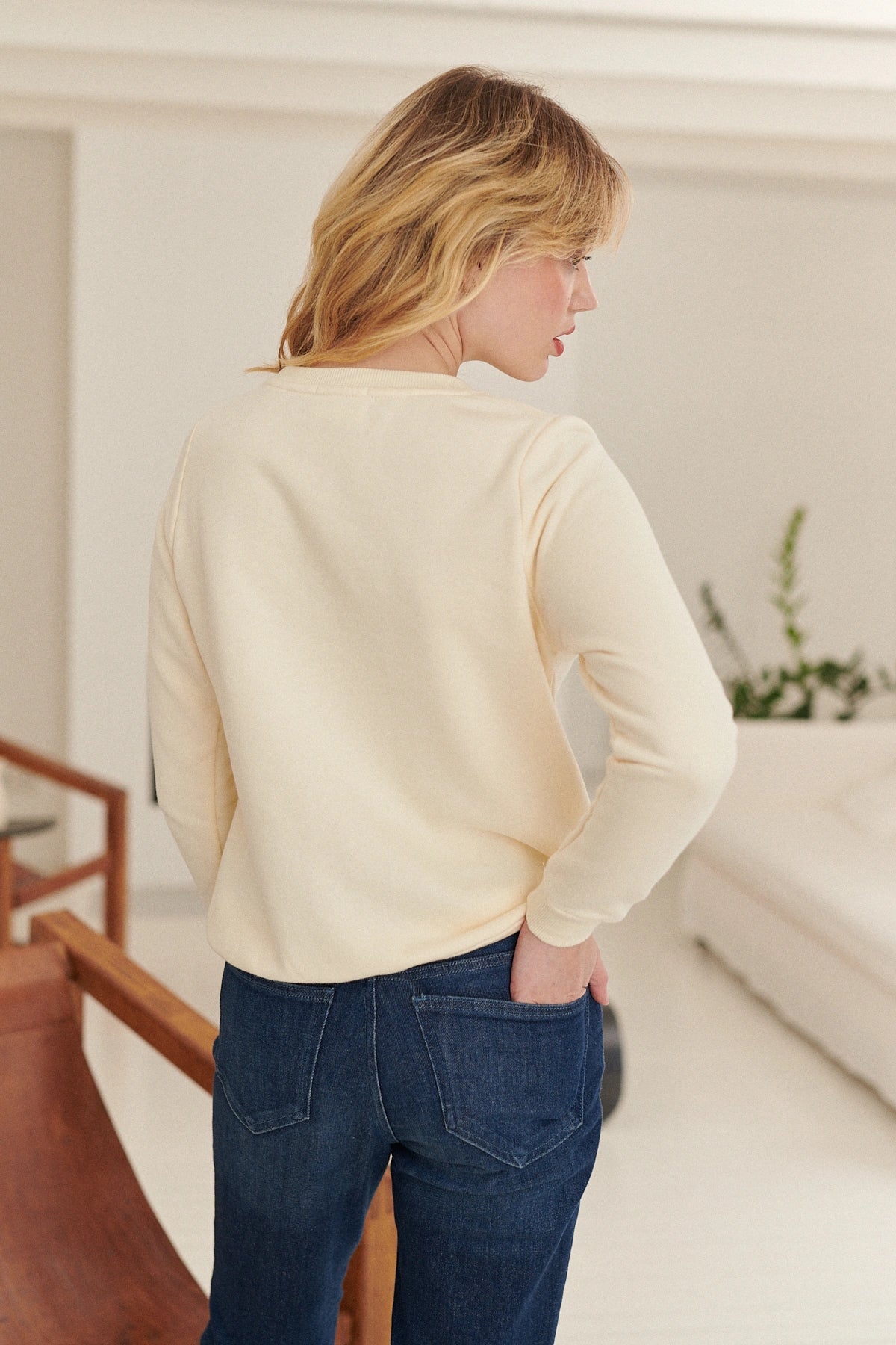 L'ATELIER SWEATSHIRT