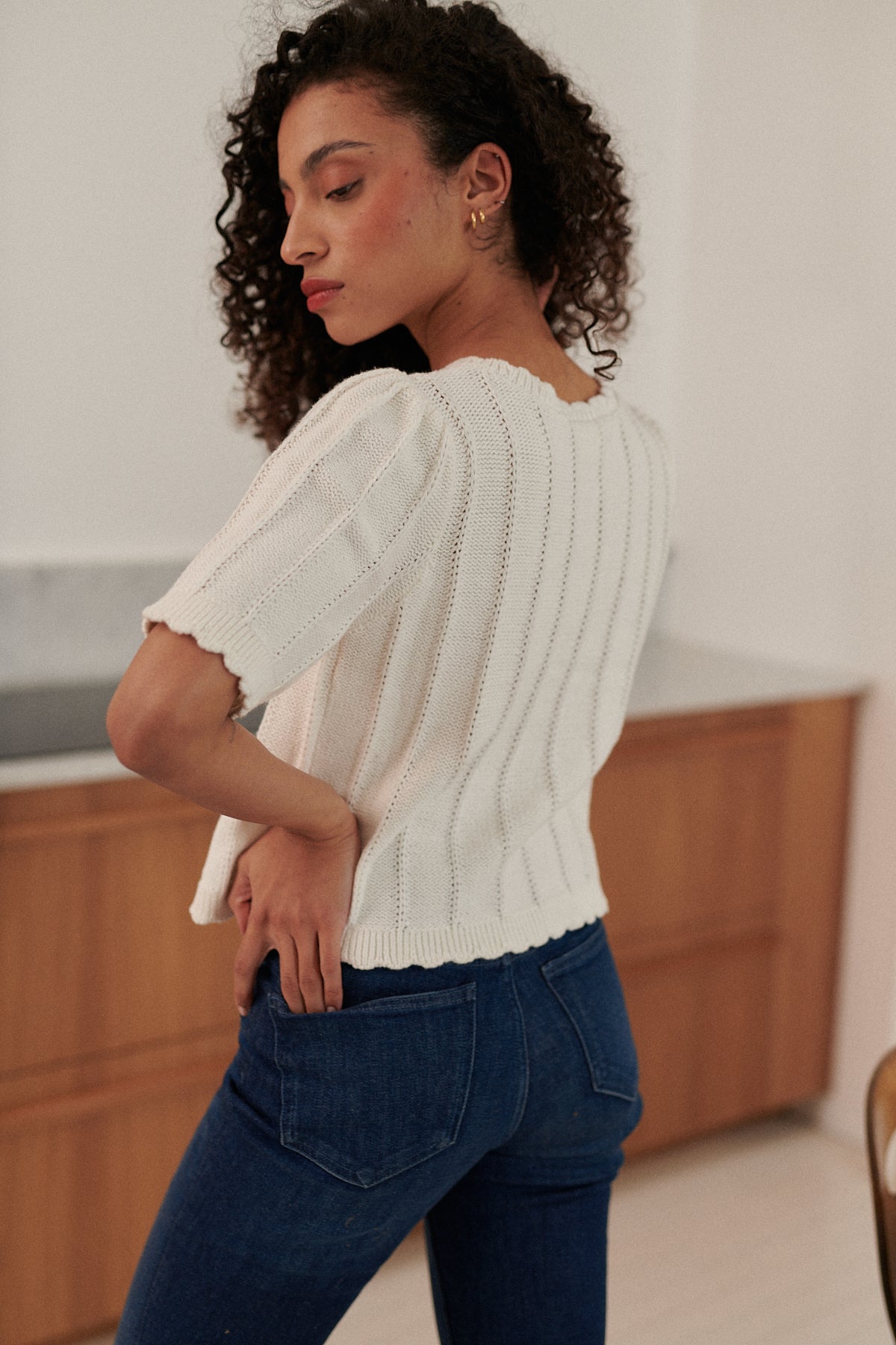 RAYA SWEATER