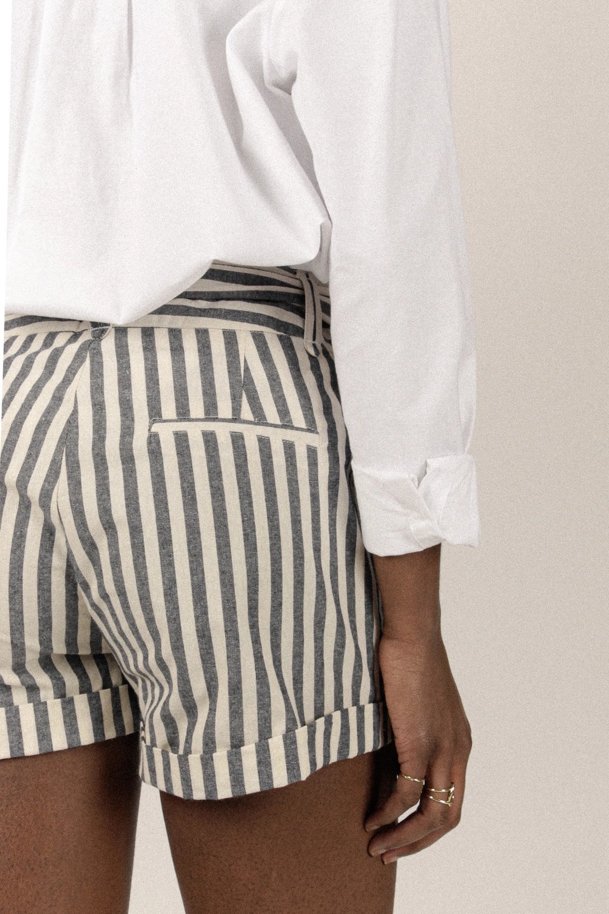 SHORT COLINE