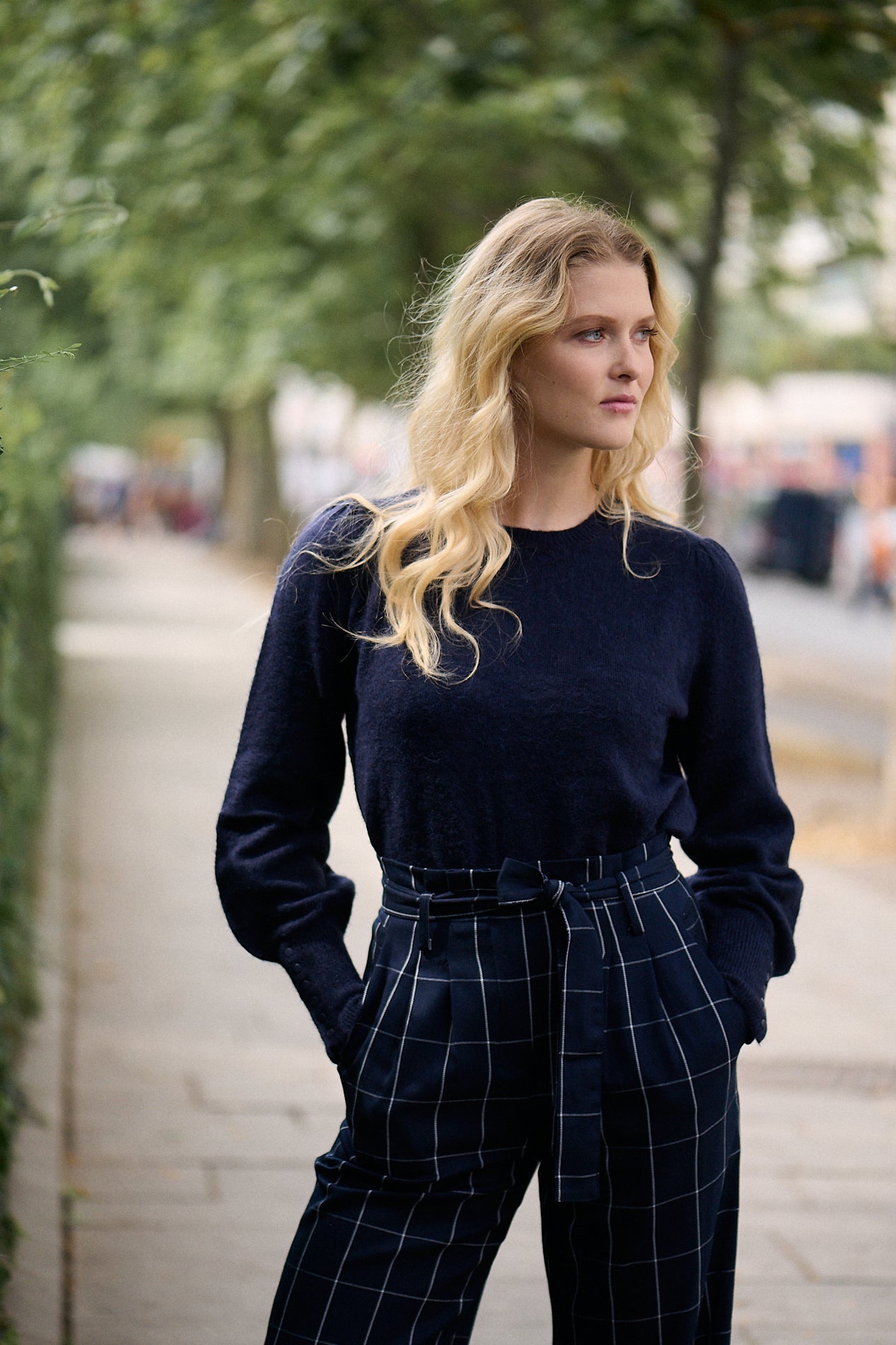MIA SWEATER