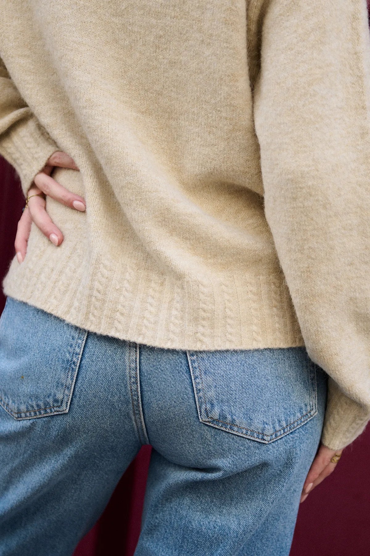 SUZY SWEATER