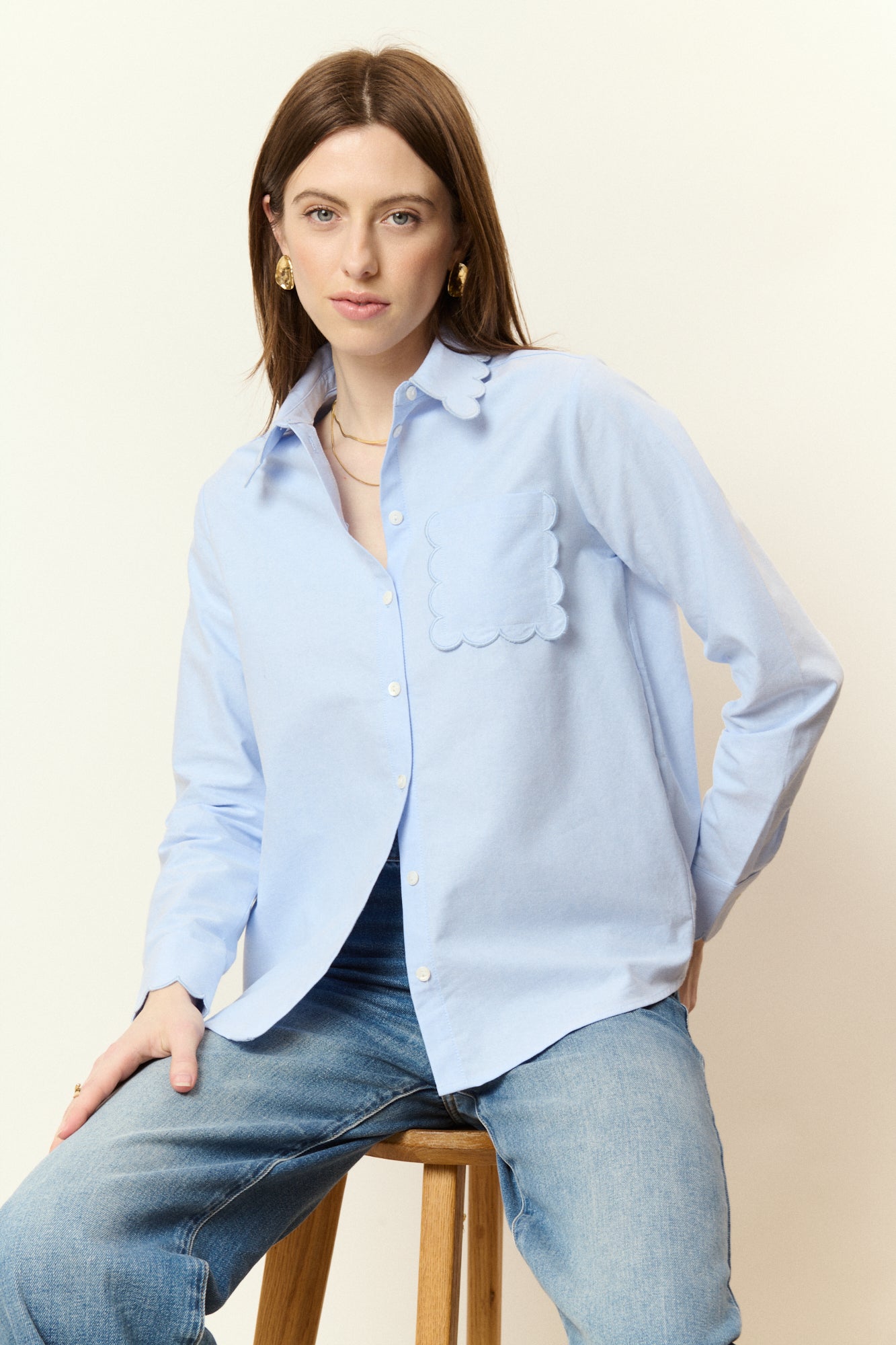Chemise femme bleu ciel 100% coton festonné