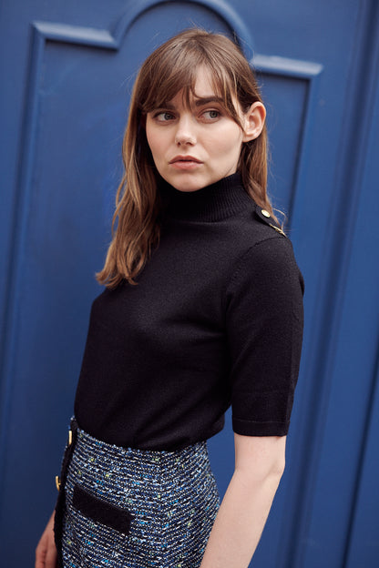 PULL LAURA
