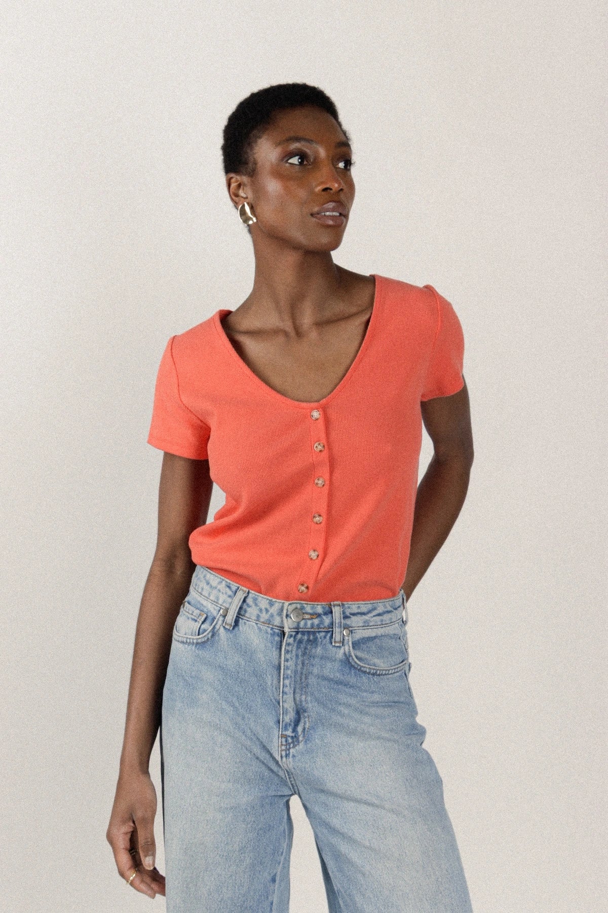 T-SHIRT ANTONA