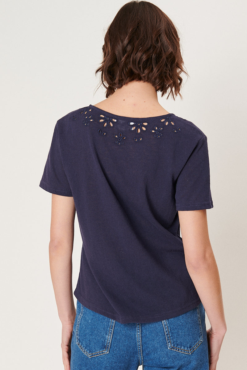 FLOWER T-SHIRT